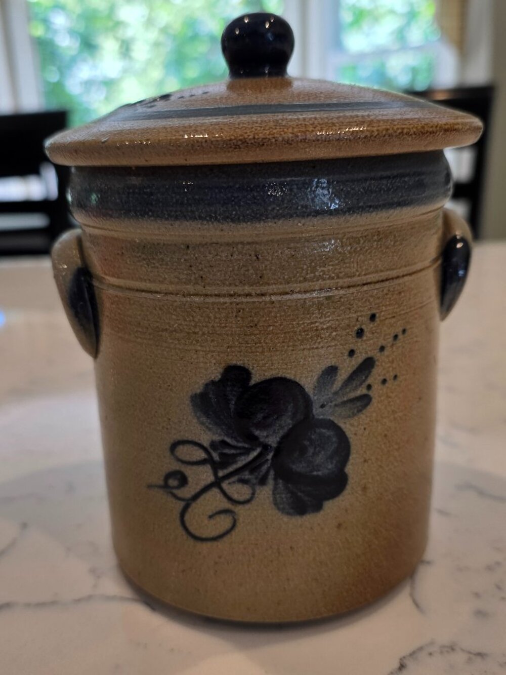 Rowe Pottery 2004 Historical Collection, 1 Quart Covered Crock, Like New